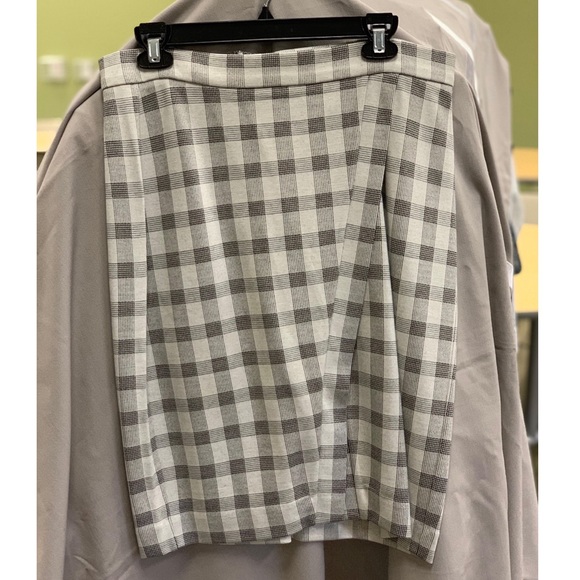 Cabi Valentina Skirt - Picture 1 of 1